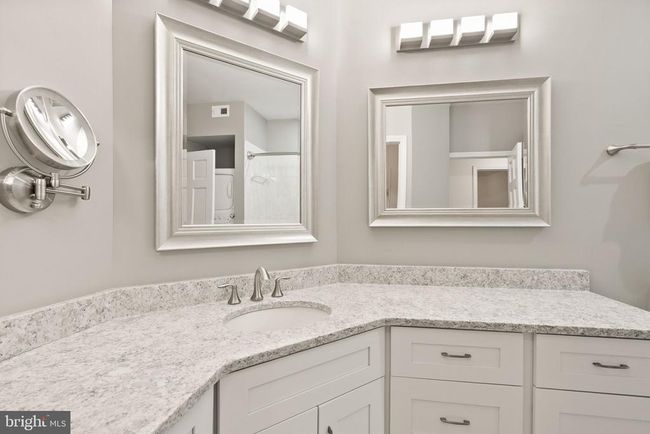 APT-1103 - 12160 Penderview Ter, Condo with 2 bedrooms, 1 bathrooms and null parking in FAIRFAX VA | Image 23
