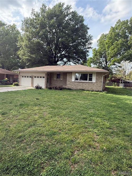 310 Powers Avenue, Sikeston, MO, 63801 | Card Image