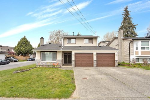 6719 134 St, Surrey, BC, V3W4S5 | Card Image