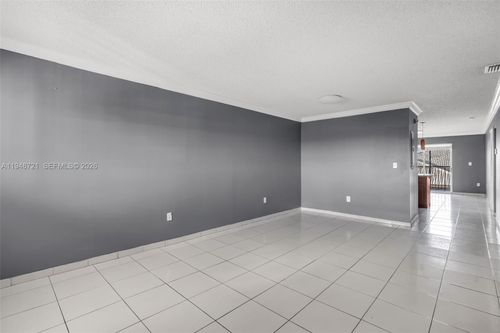 unit-4414-8851 Nw 119th St, Hialeah Gardens, FL, 33018-7922 | Card Image