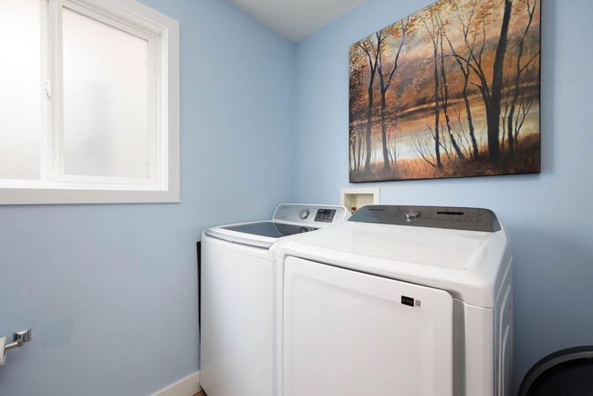 129 Honeysuckle Way, House other with 5 bedrooms, 4 bathrooms and 2 parking in Fort Mcmurray AB | Image 16
