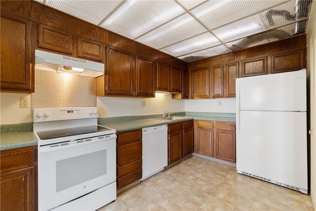 APT-1207 - 750 Washington Rd, Condo with 2 bedrooms, 2 bathrooms and 1 parking in Mt. Lebanon PA | Image 20