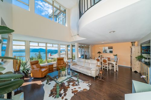 8664 Seascape Dr, West Vancouver, BC, V7W3J7 | Card Image
