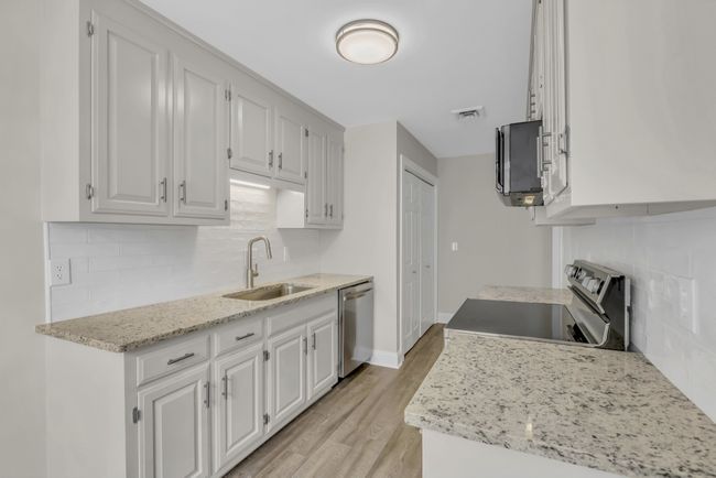 845 Brentwood Pt, Condo with 3 bedrooms, 2 bathrooms and null parking in Brentwood TN | Image 14