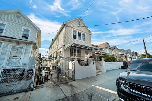 10526 131st Street, New York, NY, 11419 | Card Image