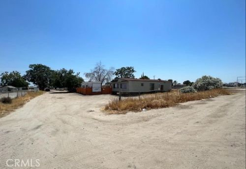 12119 Edison Hwy, Bakersfield, CA, 93307 | Card Image