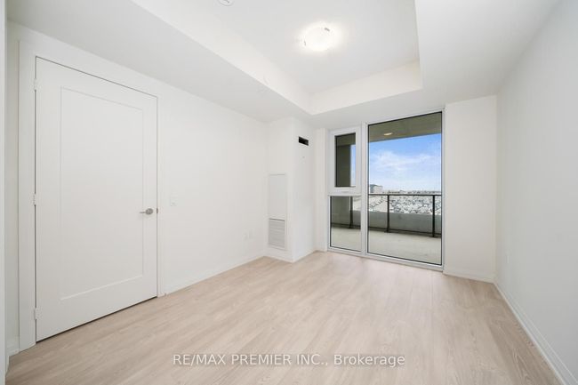 330 - 8960 Jane St, Condo with 2 bedrooms, 2 bathrooms and 1 parking in Concord ON | Image 17