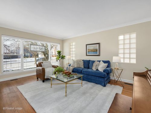 4645 Grand Ave, Western Springs, IL, 60558-1548 | Card Image