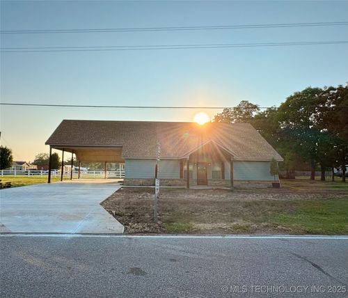 4977 Shay Rd, Kingston, OK, 73439-8190 | Card Image
