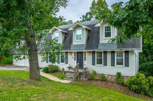 915 Sherry Cir, Hixson, TN, 37343-4740 | Card Image