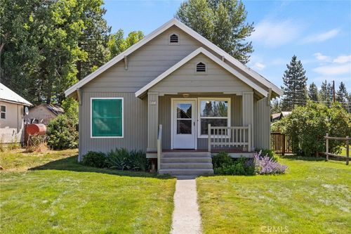 104 Elm St, Westwood, CA, 96137 | Card Image