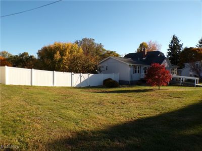 162 Powers Road, House other with 3 bedrooms, 2 bathrooms and null parking in Weirton WV | Image 2