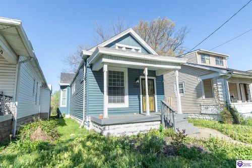 726 Louis Coleman Jr Dr, Louisville, KY, 40211-2802 | Card Image