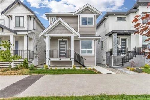 19415 70 Ave, Surrey, BC, V4N1N2 | Card Image