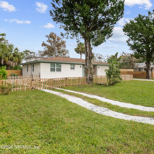 703 3rd Ave N, Jacksonville Beach, FL, 32250-4503 | Card Image