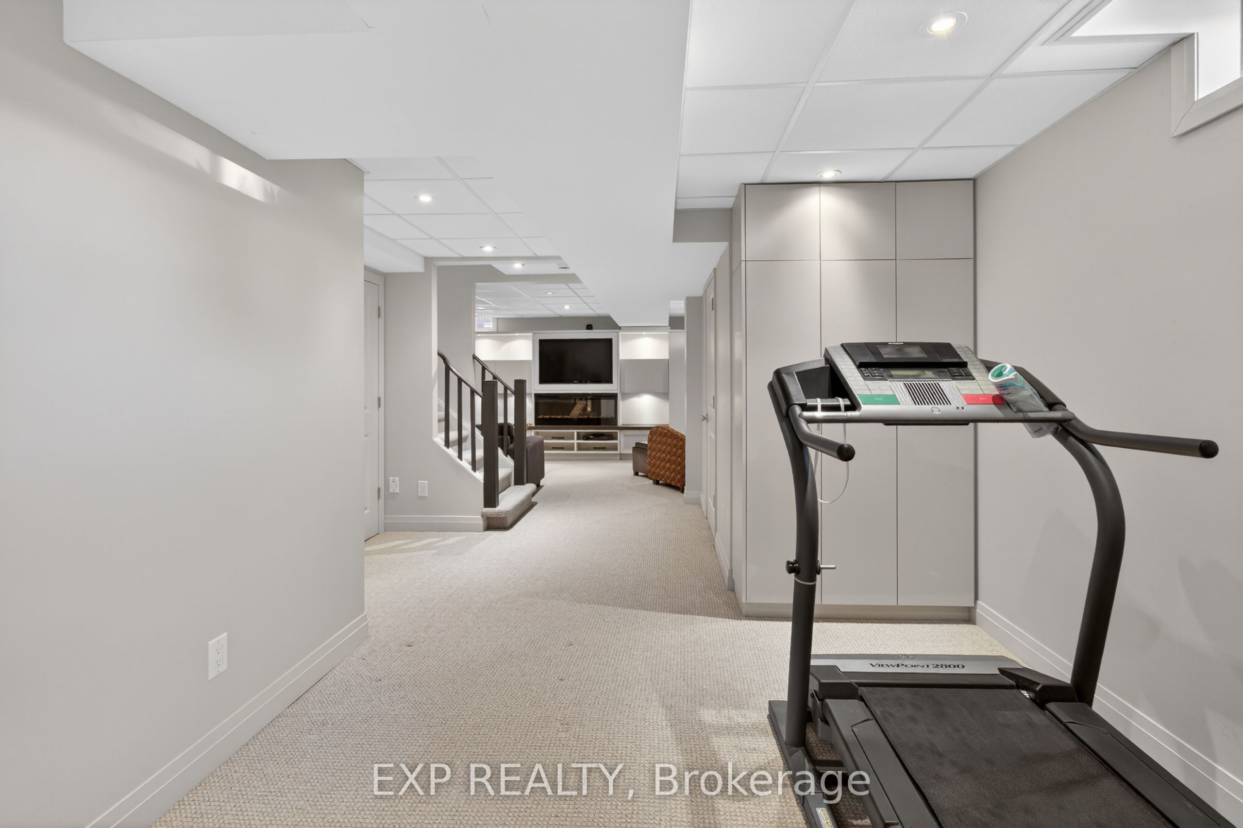 Residential in Oakville 4