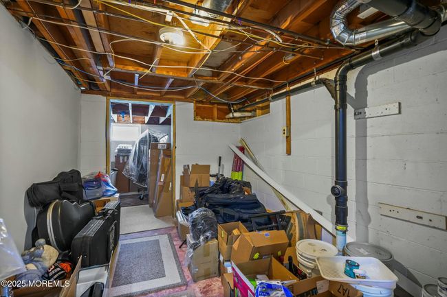 162 Joysan Ter, House other with 4 bedrooms, 3 bathrooms and null parking in Freehold NJ | Image 46