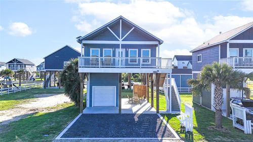 1062 Shady Ln, Port Bolivar, TX, 77650 | Card Image