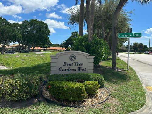 208-9845 Pineapple Tree Dr, Boynton Beach, FL, 33436-3570 | Card Image