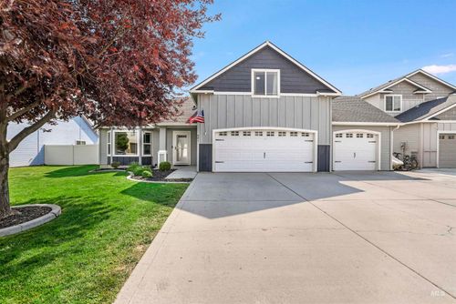 881 Gregory Way, Twin Falls, ID, 83301-8555 | Card Image