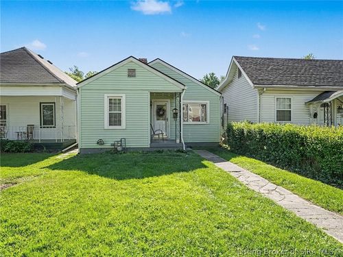 2406 Fairmont Ave, New Albany, IN, 47150-3737 | Card Image