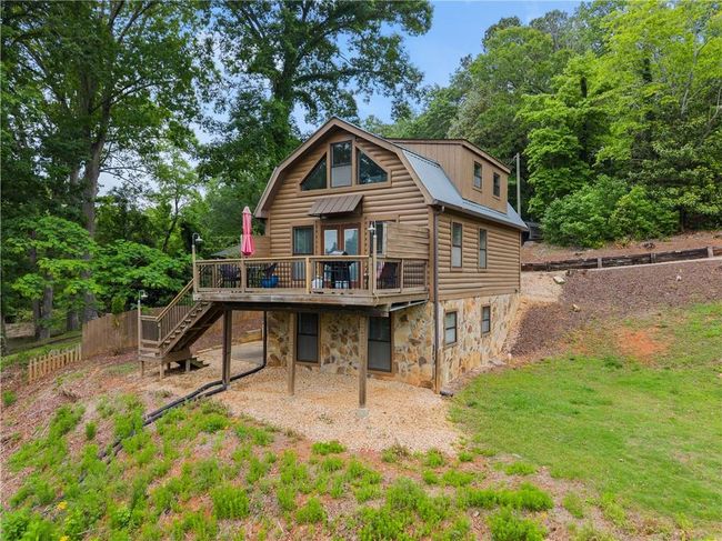 2109 Pine Tree Cir, House other with 2 bedrooms, 3 bathrooms and 4 parking in Gainesville GA | Image 14