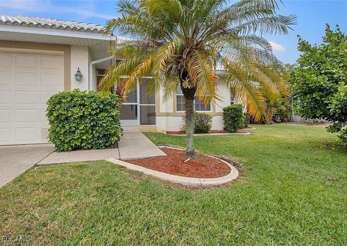 207 Lewis Cir, Punta Gorda, FL, 33950-5259 | Card Image