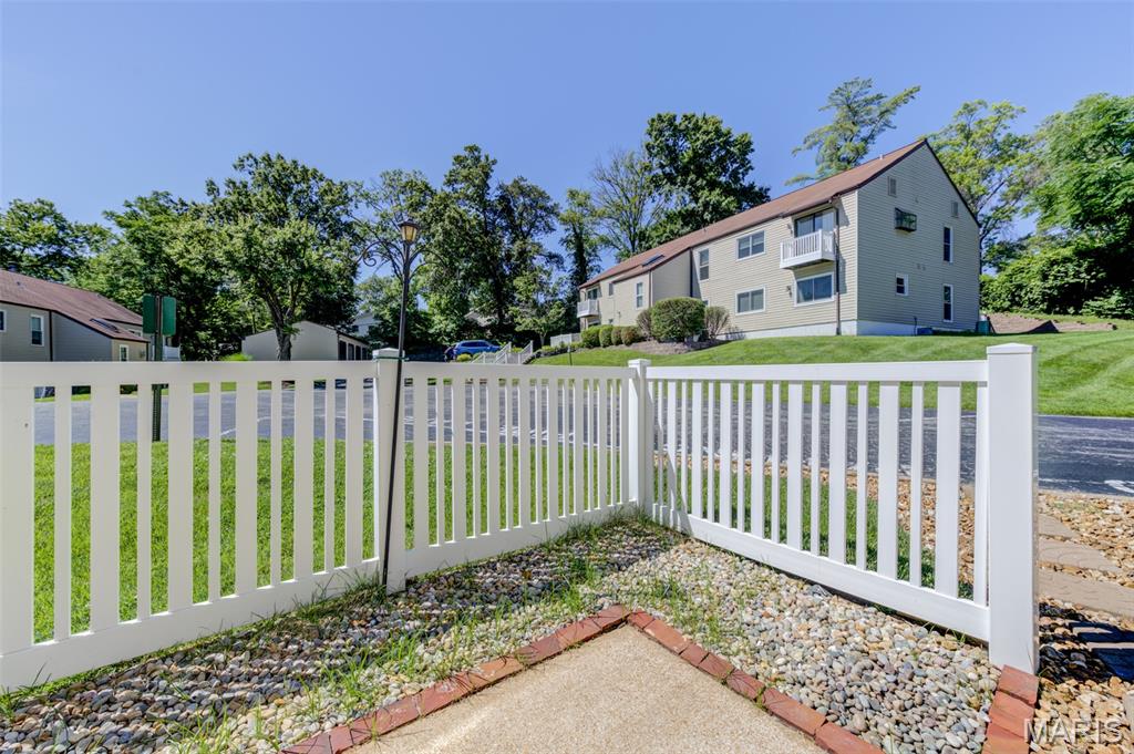 Residential in Kirkwood 5