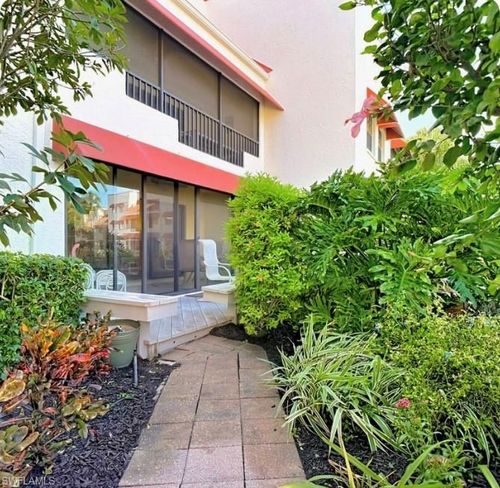 627-627 Serendipity Dr, NAPLES, FL, 34108-2819 | Card Image