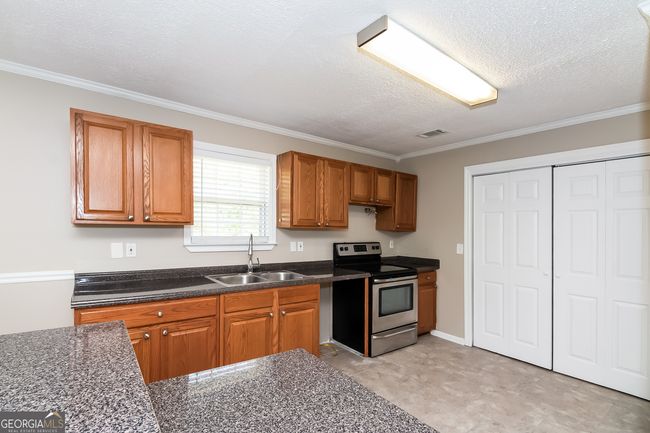 2430 Freeman Rd, House other with 3 bedrooms, 2 bathrooms and null parking in JONESBORO GA | Image 8
