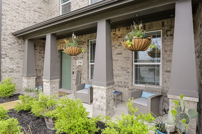 2728 Baneberry Ln, Townhouse with 3 bedrooms, 3 bathrooms and null parking in Mesquite TX | Image 4