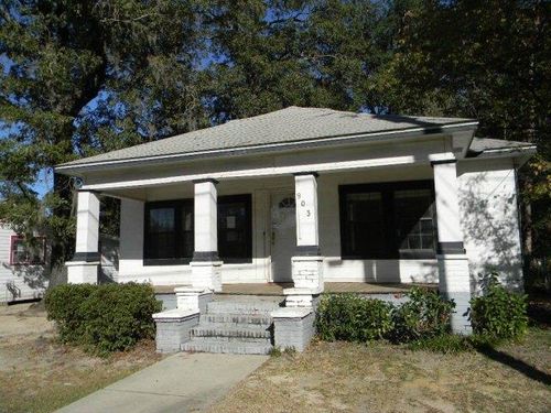 903 S Toombs St, Valdosta, GA, 31601-5963 | Card Image