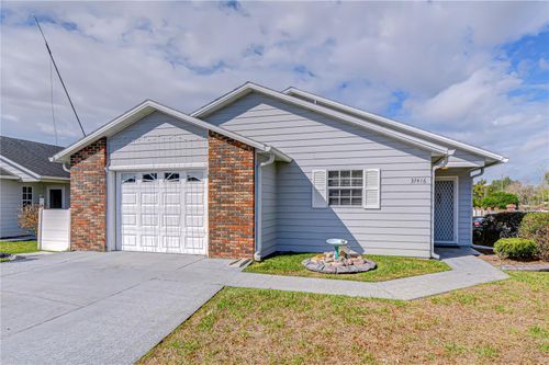 37416 Teaberry Loop, ZEPHYRHILLS, FL, 33542-8605 | Card Image