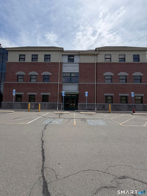 third-floor-893 Main St, East Hartford, CT, 06108-2292 | Card Image