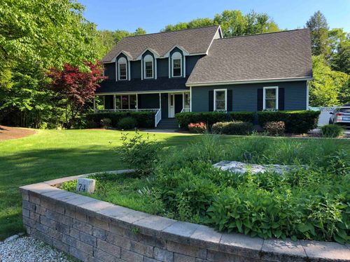 74 Deerwood Holw, Chester, NH, 03036-4240 | Card Image