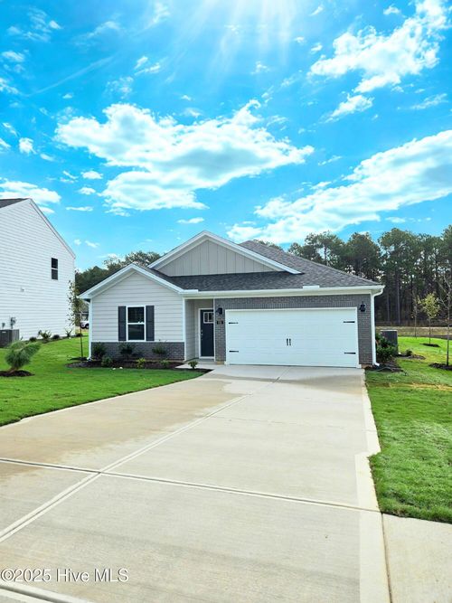 531 Banbury Ln, Pinehurst, NC, 28374-0300 | Card Image