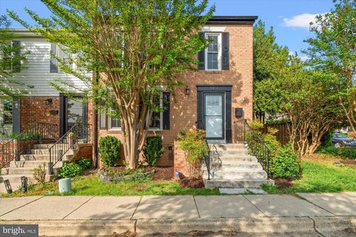 5431 Richenbacher Ave, ALEXANDRIA, VA, 22304-2041 | Card Image