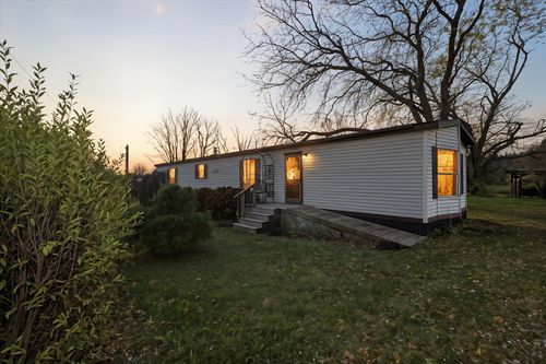 308 Water St, Paris, MI, 49338-9726 | Card Image