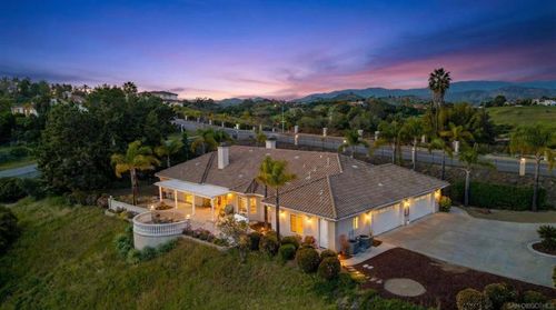 4417 Fallsbrae Road, Fallbrook, CA, 92028 | Card Image