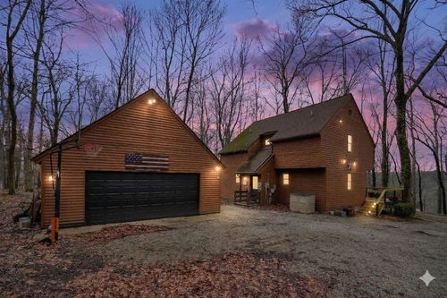 592 Catawba Ct, Sugar Grove, OH, 43155 | Card Image