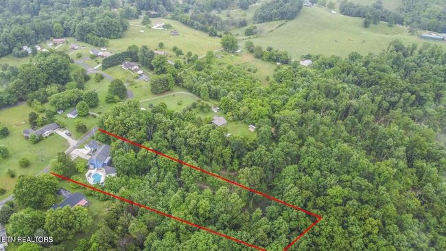 174 Lance Ln, House other with 6 bedrooms, 8 bathrooms and null parking in La Follette TN | Image 17