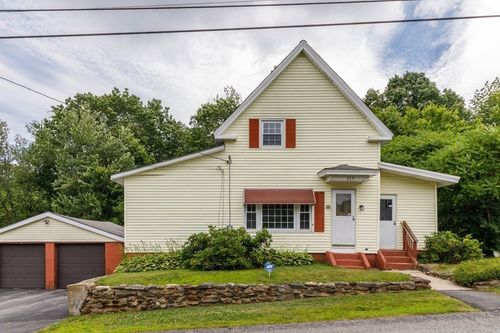 139 Ash St, Gardner, MA, 01440-2126 | Card Image