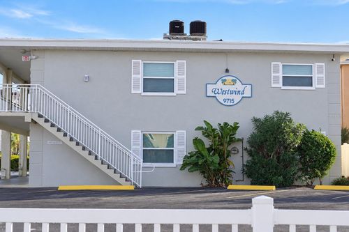 1-9715 Harrell Avenue, TREASURE ISLAND, FL, 33706 | Card Image