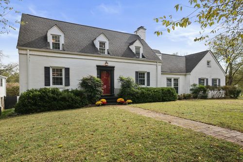 807 Allison Gdns, Columbia, TN, 38401-3002 | Card Image