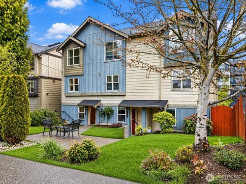 b-9010 18th Ave Sw, Seattle, WA, 98106-2380 | Card Image