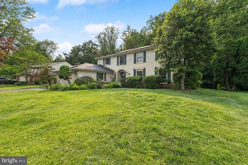 6625 Weatheford Ct, MCLEAN, VA, 22101-1644 | Card Image