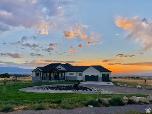 2175 N Dapple Dr, Lake Point, UT, 84074-4408 | Card Image