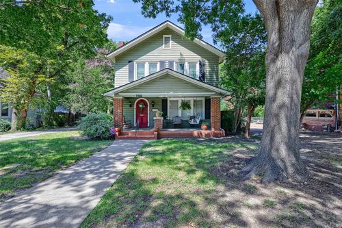 706 N Woods St, Sherman, TX, 75092-5737 | Card Image