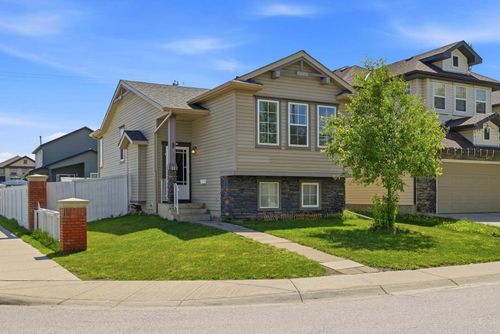 11 Covecreek Close Ne, Calgary, AB, T3K0J5 | Card Image