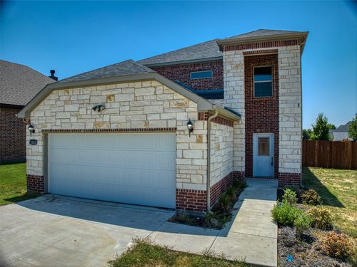 2813 Belmont Dr, Ennis, TX, 75119-0140 | Card Image